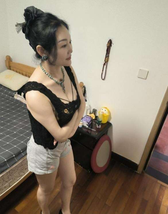 图片[2]-闵行巨乳少妇-91茶馆