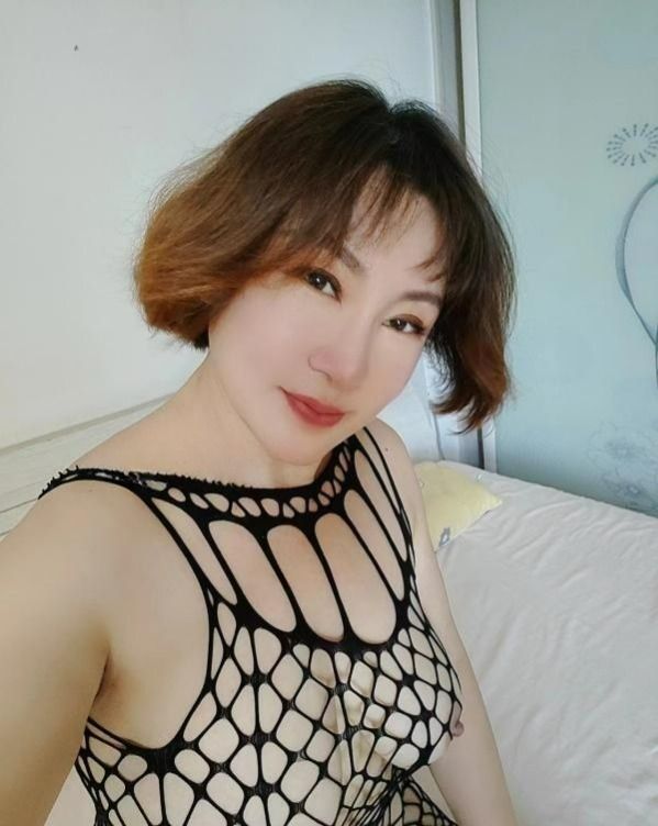 图片[2]-南昌短发巨乳熟女-91茶馆