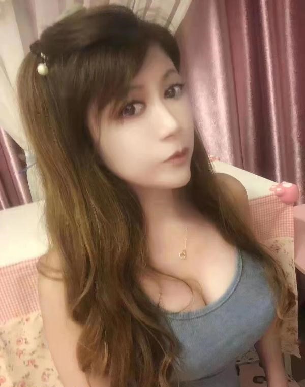 坂田大奶妹子-91茶馆