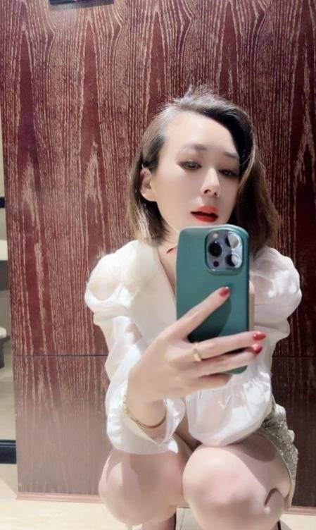 图片[2]-性感短发丽莎-91茶馆