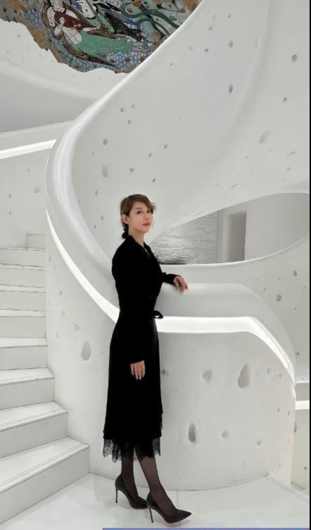 图片[2]-性感长腿颜值老师-91茶馆