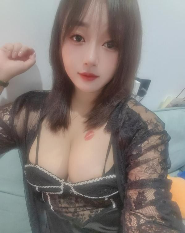 图片[2]-微胖E奶小姐姐-91茶馆