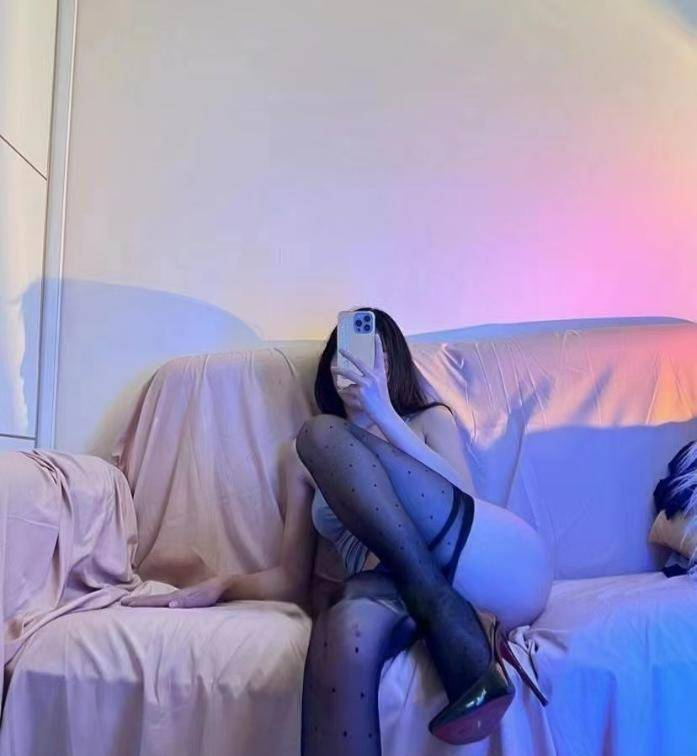 图片[2]-瘦底舌吻嫩妹-91茶馆