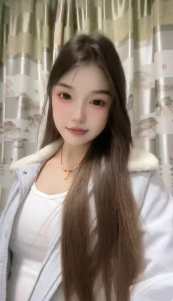 mmexport1742573632113