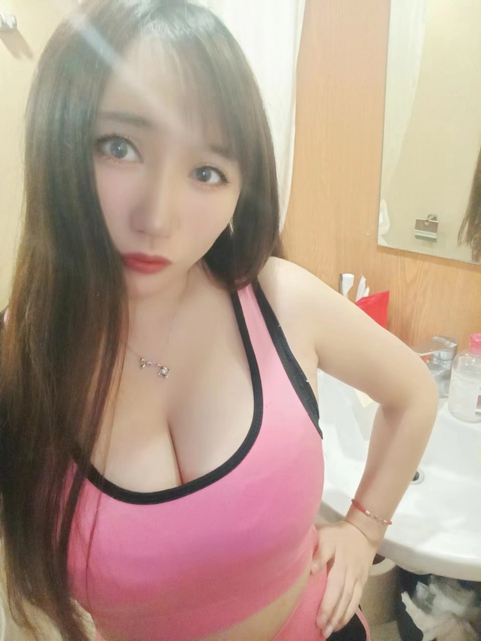 天河万科广场豪情巨乳小雪-91茶馆