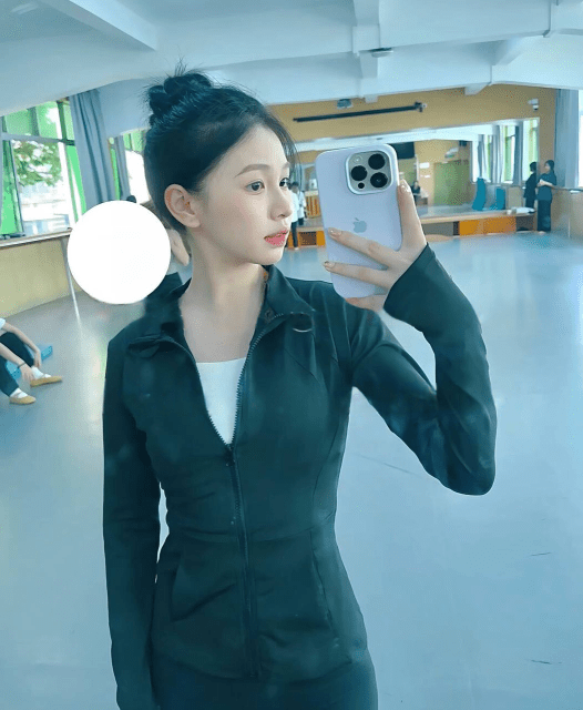 图片[2]-望京瑜伽性感小姐-91茶馆