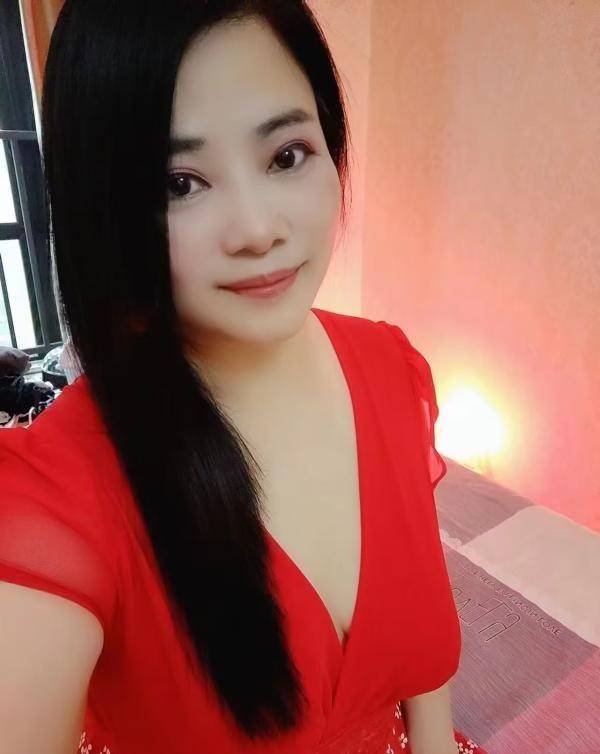 观音桥骚妇云彩-91约啪