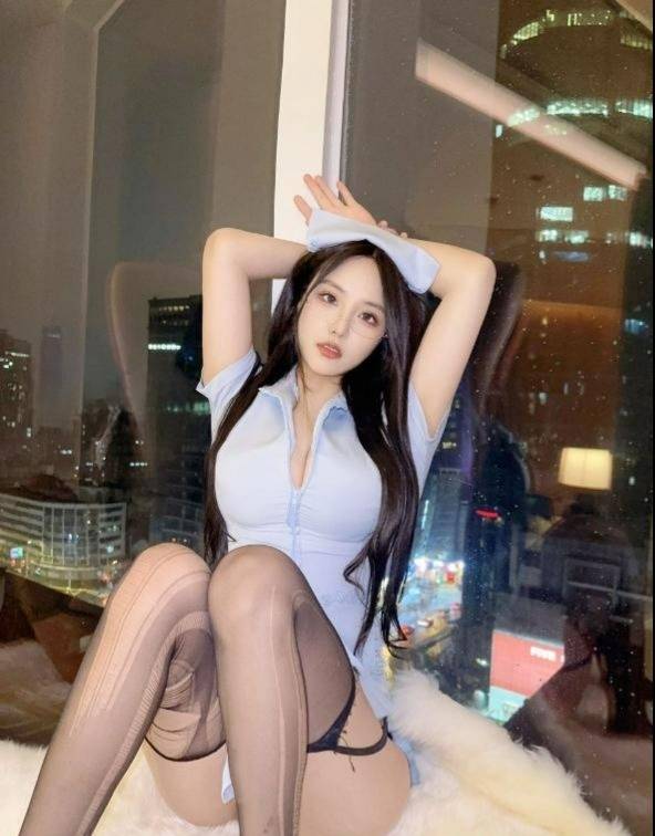二刷浴女丝袜长腿-91约啪
