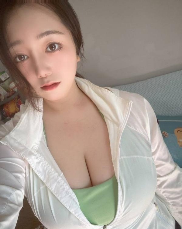 姑苏纯天然大奶牛-91约啪