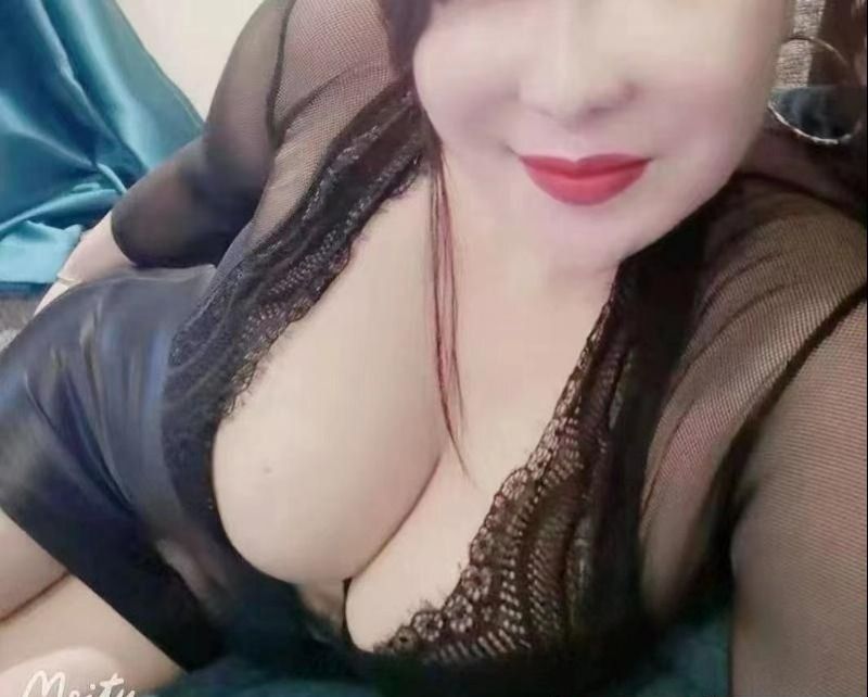 E罩杯大奶少妇-91约啪