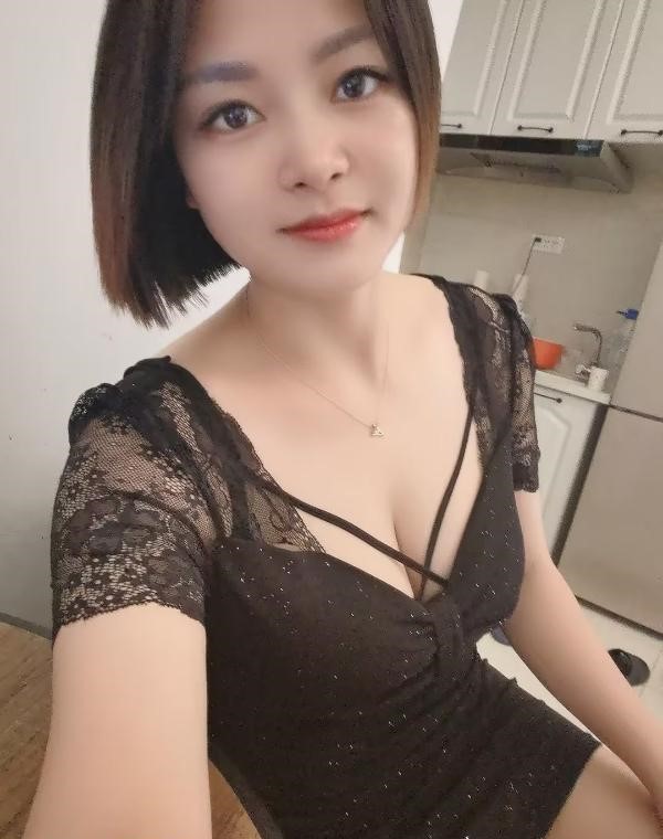 妞儿大熊白嫩小姐姐-91约啪