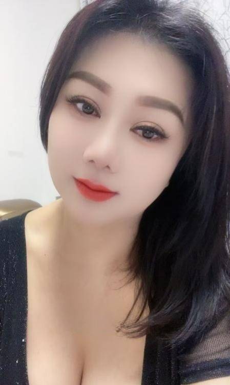 花果园C杯臀推少妇-91茶馆