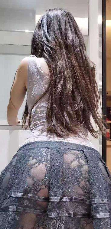 548