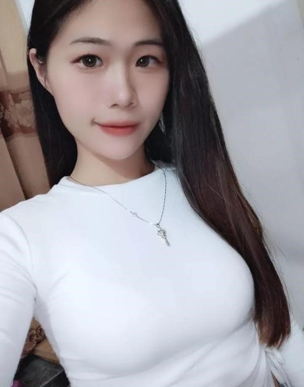 七宝开朗爱笑小妹燕子-91约啪
