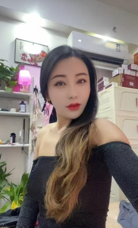妩媚温柔美少妇-91茶馆