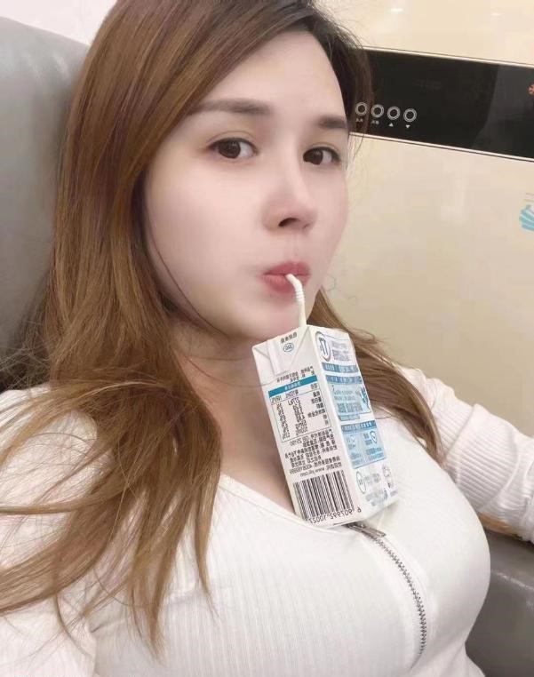 福永巨乳Fiona-91约啪