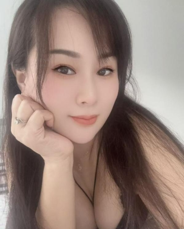 一碰就出水的少妇-91约啪