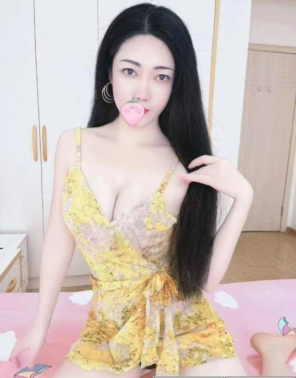 肤白大奶风骚诱惑-91约啪