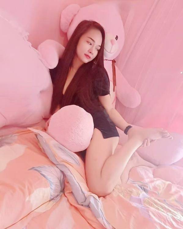 翘臀欲女小丽-91约啪