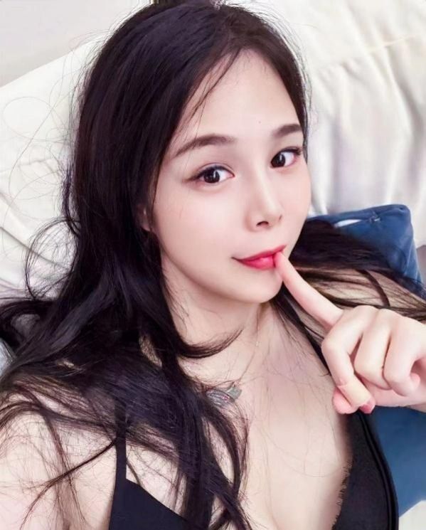 余杭苗条性感小娇妻-91约啪