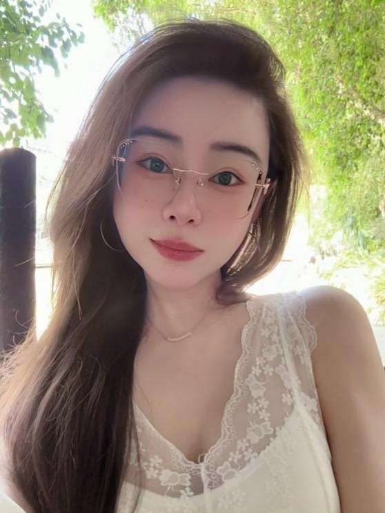 潭村白虎回归-91约啪