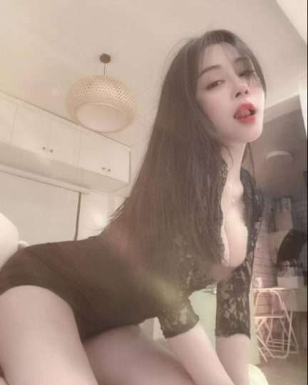 肤白大奶小少妇-91茶馆