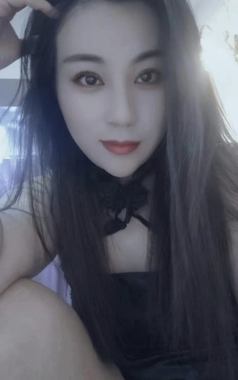 丰满迷人美少妇-91茶馆