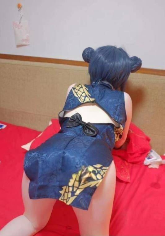 建邺粉白白虎妹妹-91约啪