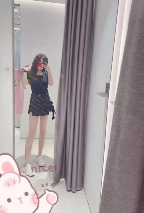 罗湖巨乳怪兽姐姐-91约啪