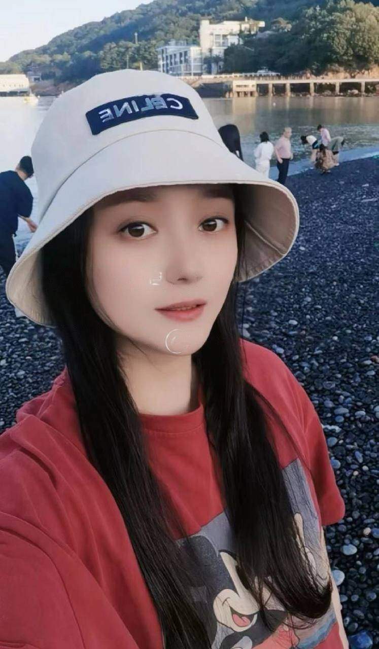 西湖良家少妇【两个人可以双飞】-91约啪