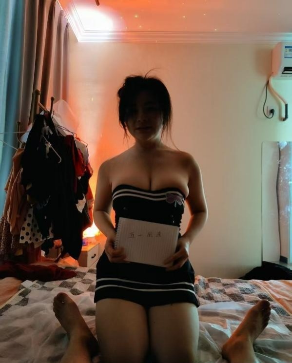 美少妇大奶炮架子-91约啪