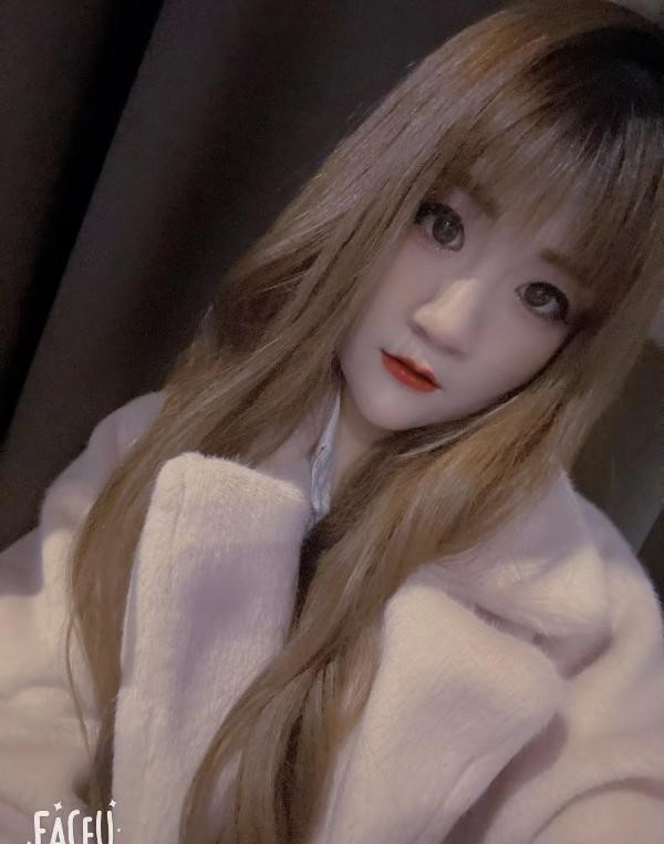 昆明清纯长腿美女-91茶馆