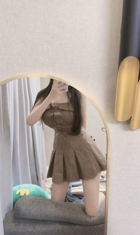裸体围裙小少妇-91约啪