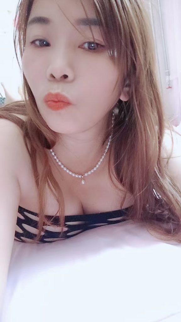 mmexport1735443588392
