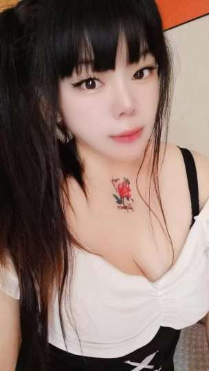 丰满紧致美少妇-91茶馆