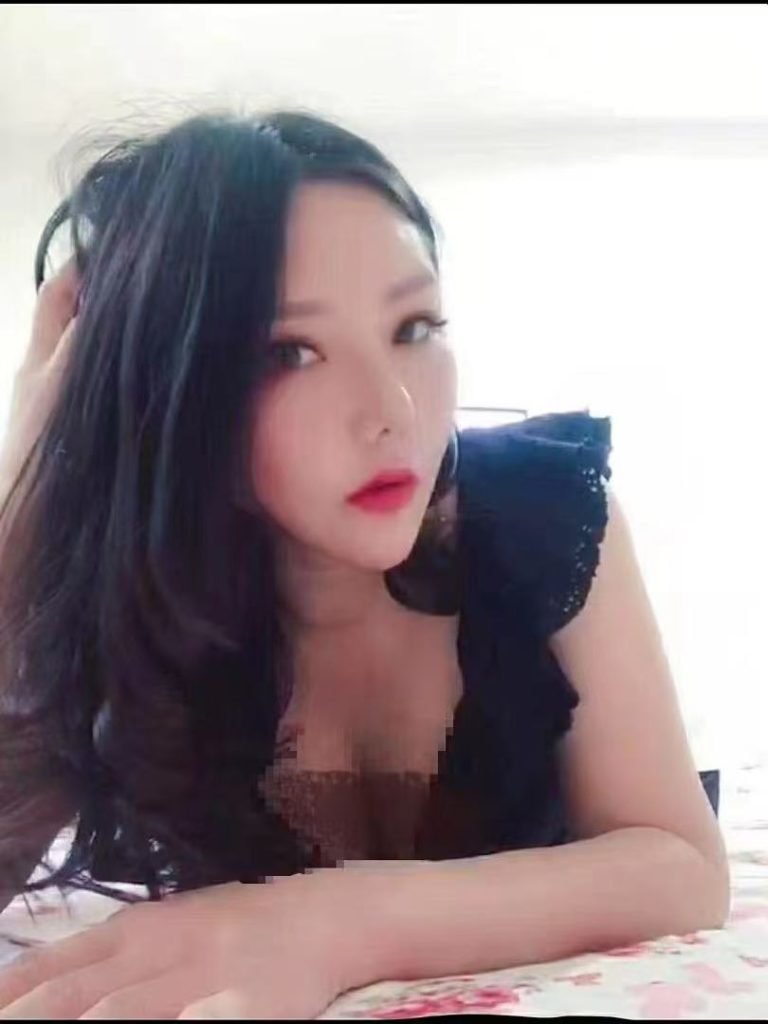 妹子性感水多嫩粉人漂亮2