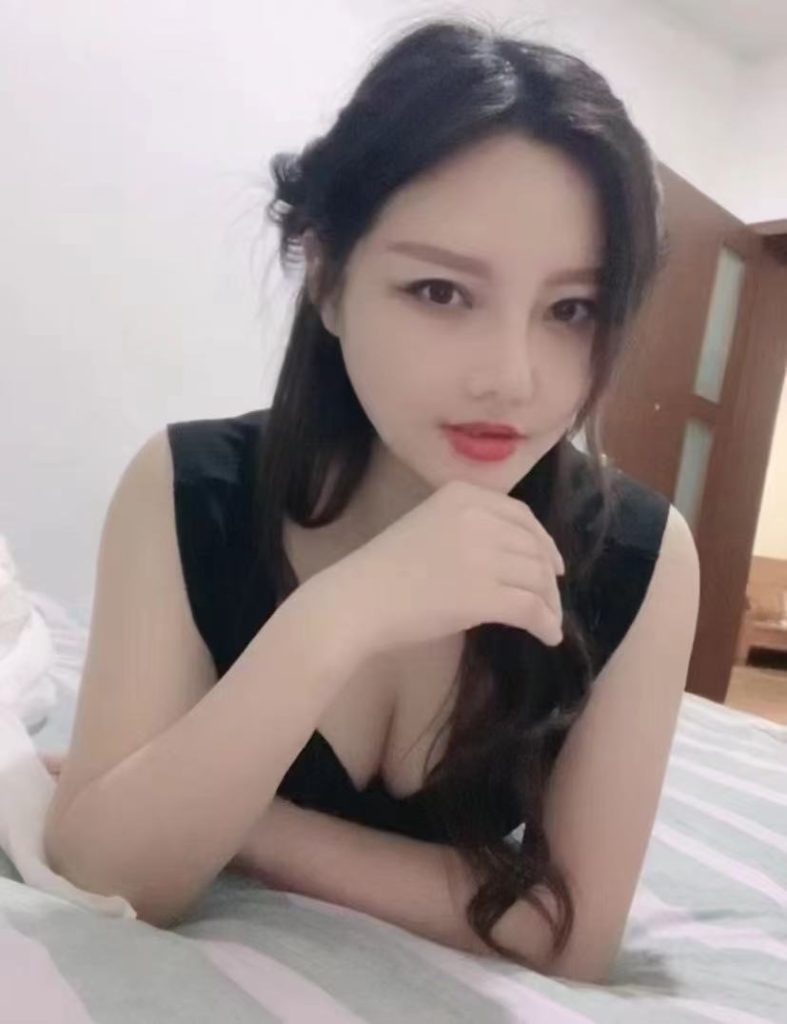 妹子性感水多嫩粉人漂亮3